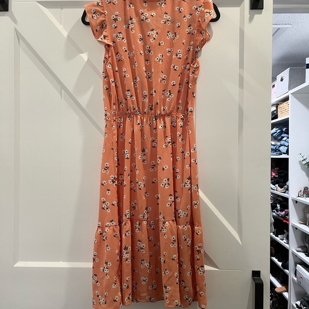 Dress - Picture 2 of 3